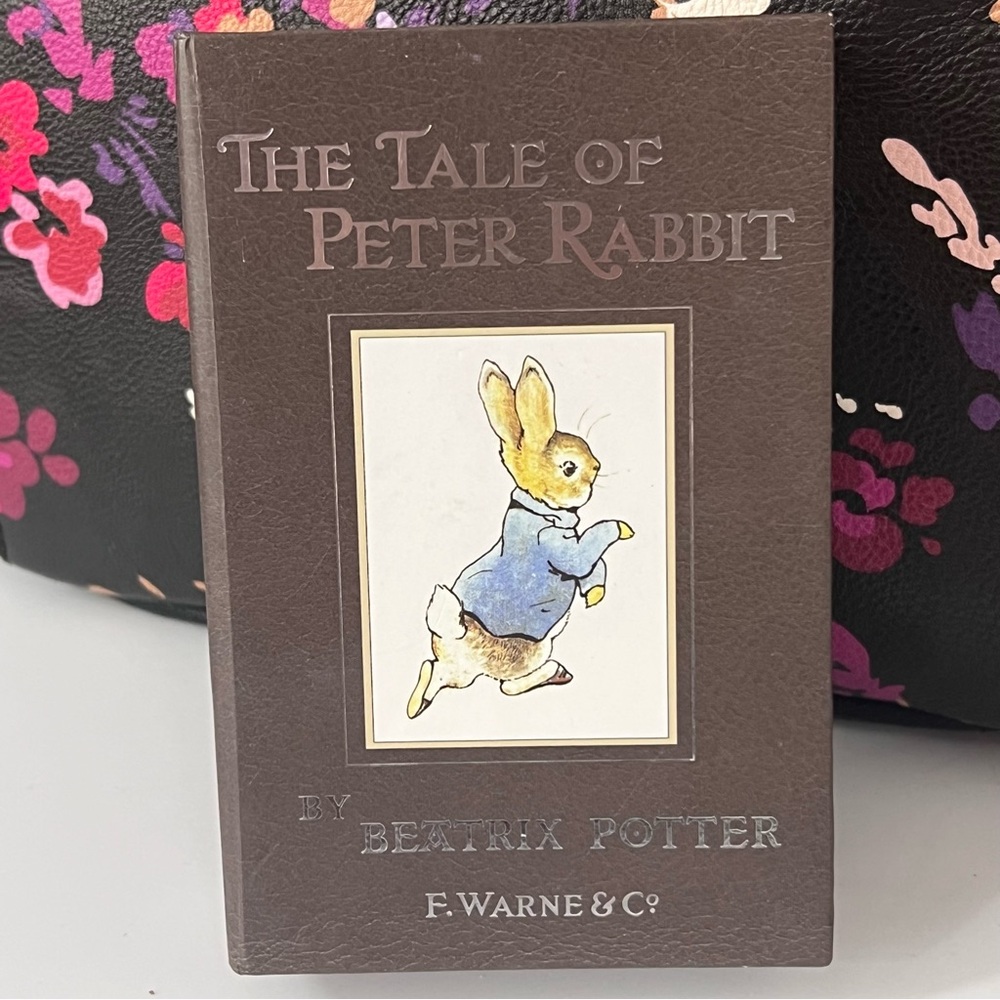 Storybook Cosmetics Makeup The Tale of Peter Rabbit Eyeshadow & Lip Gloss New